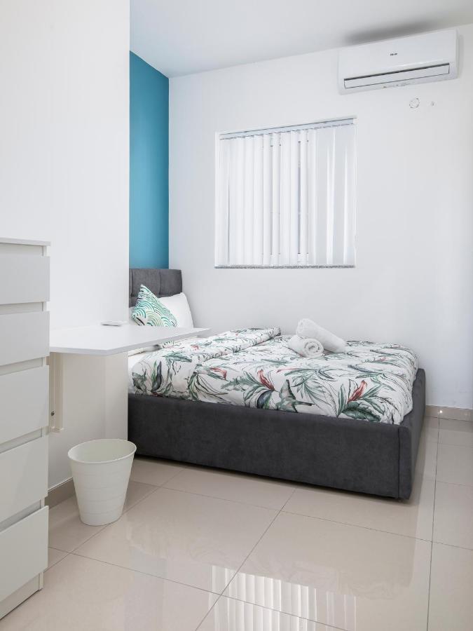 Spacious, Modern & Cosy 2 Bedroom 2 Bathroom Apartment - St. Julians Saint Julian's Exterior photo